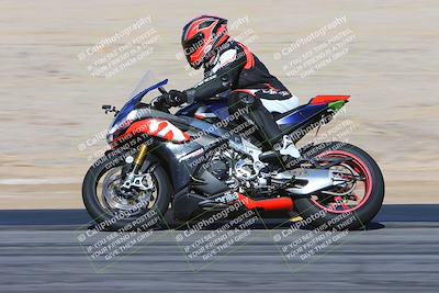 media/Feb-04-2024-SoCal Trackdays (Sun) [[91d6515b1d]]/4-Bowl Backside (11am)/